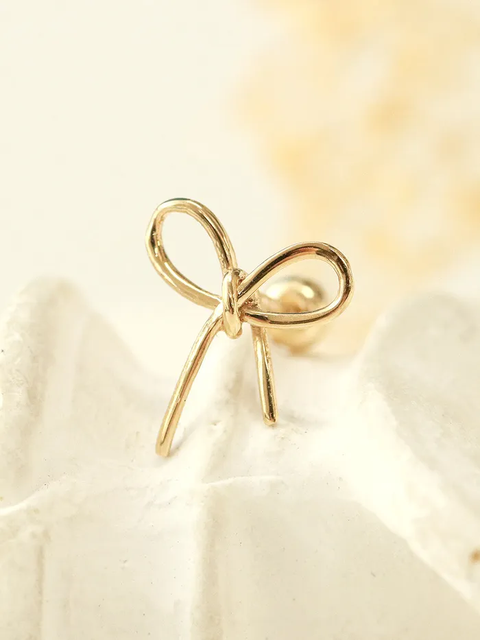 MinimalBijoux Earrings 14K Gold Ribbon Cartilage Earring 20G18G