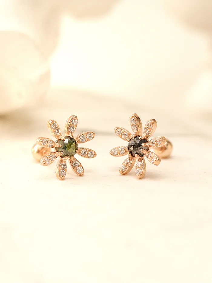 MinimalBijoux Earrings 14K Gold Rough Diamond Daisy Flower Earring 20G18G16G